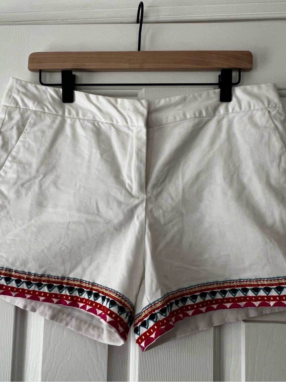 Cynthia Rowley White Shorts with Multicolor Embroidered Hem